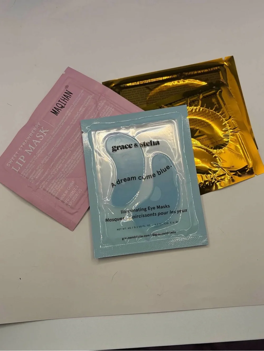 Self Care Beauty Mask Bundle Eye Masks Lip Mask 4 Piece Spa Set